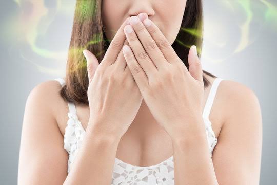 🦷「最近、口臭が気になる…」それ、歯周病が原因かも？
