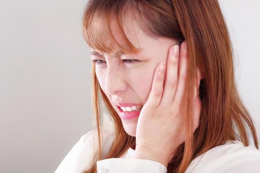 親知らずは抜くべき？そのままでいい？