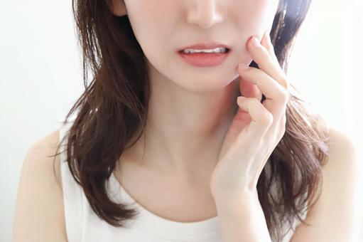 歯がしみる原因ってむし歯だけ？🦷❄️