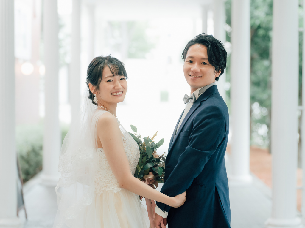 結婚式を控えた新郎新婦